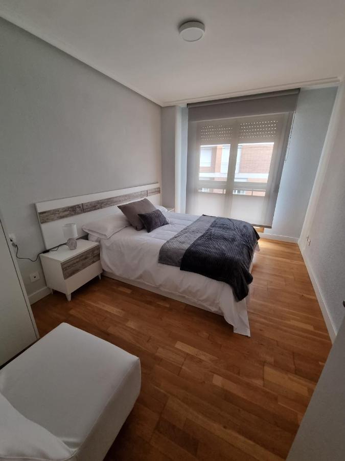 דירות לאון Vivienda Silvia Renfe מראה חיצוני תמונה